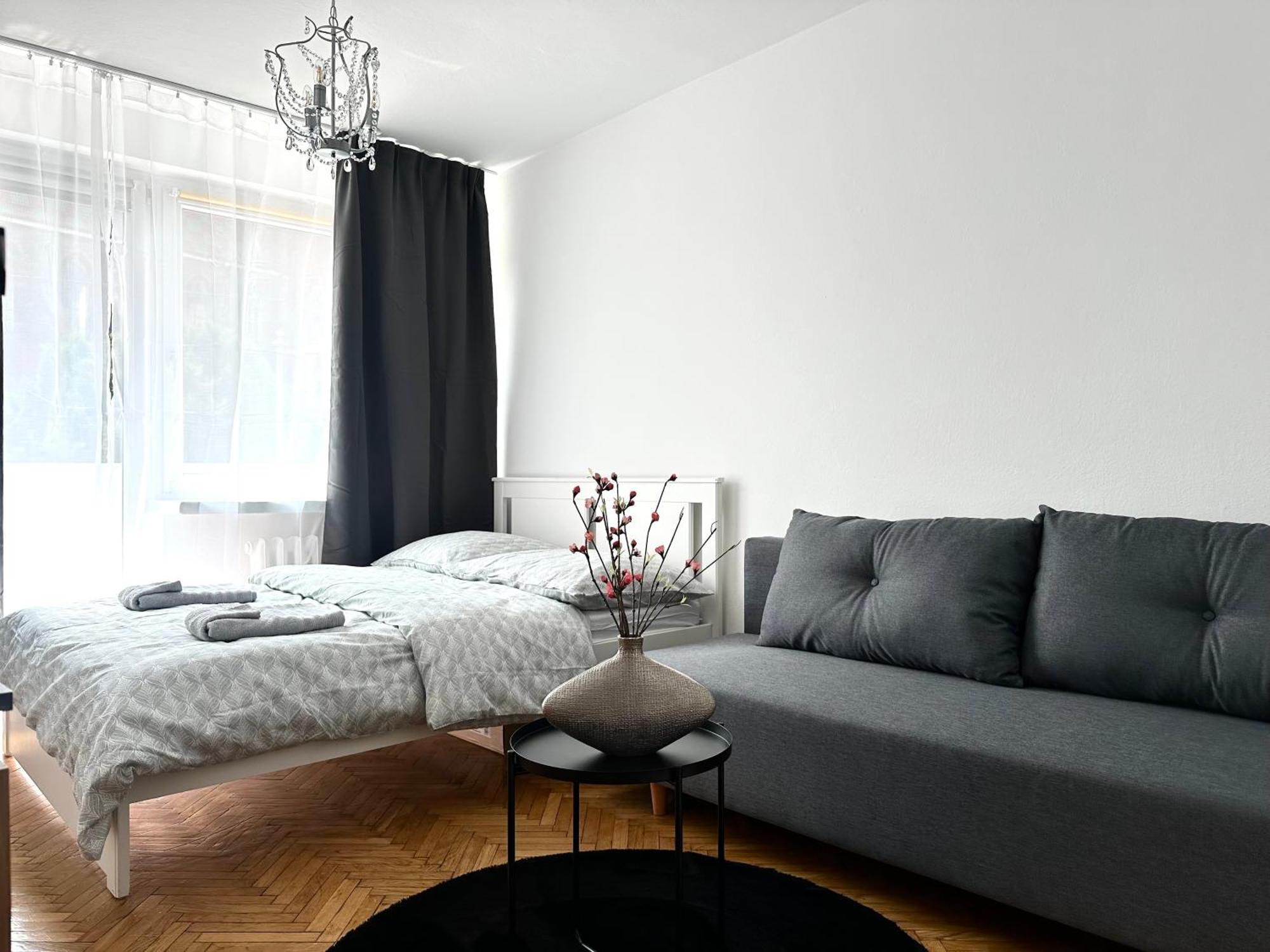 Wita Stwosza Apartment - Self Check-In 20H Wroclaw Exterior photo
